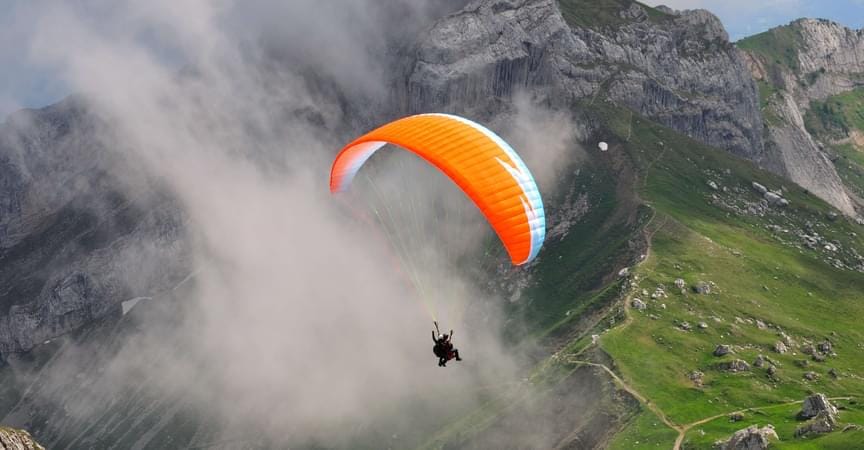 Paragliding